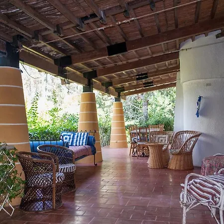 Villa La Vela Di Castro
