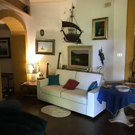 La Vela Di Castro Diso